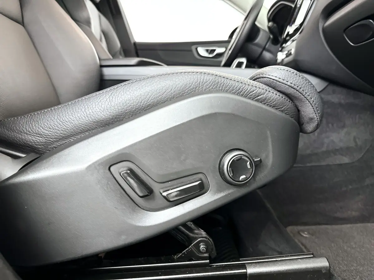 T8 Plug-in hybrid AWD Inscription | Panoramadak | 360° camera | Harman Kardon | Stoelverwarming | Trekhaak