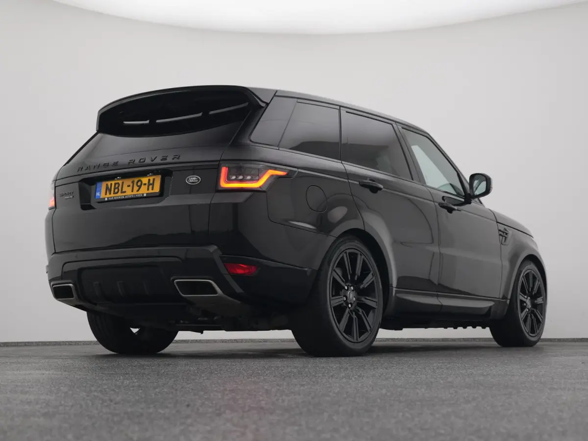 2.0 P400e HSE Dynamic | PANO | LEDER | MERIDIAN | LUCHTVERING | CAMERA