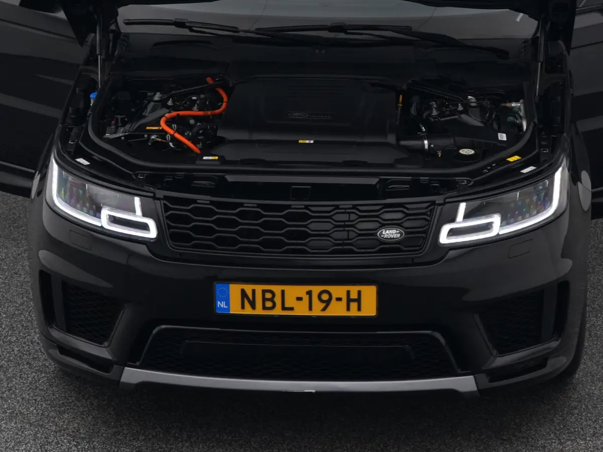 2.0 P400e HSE Dynamic | PANO | LEDER | MERIDIAN | LUCHTVERING | CAMERA