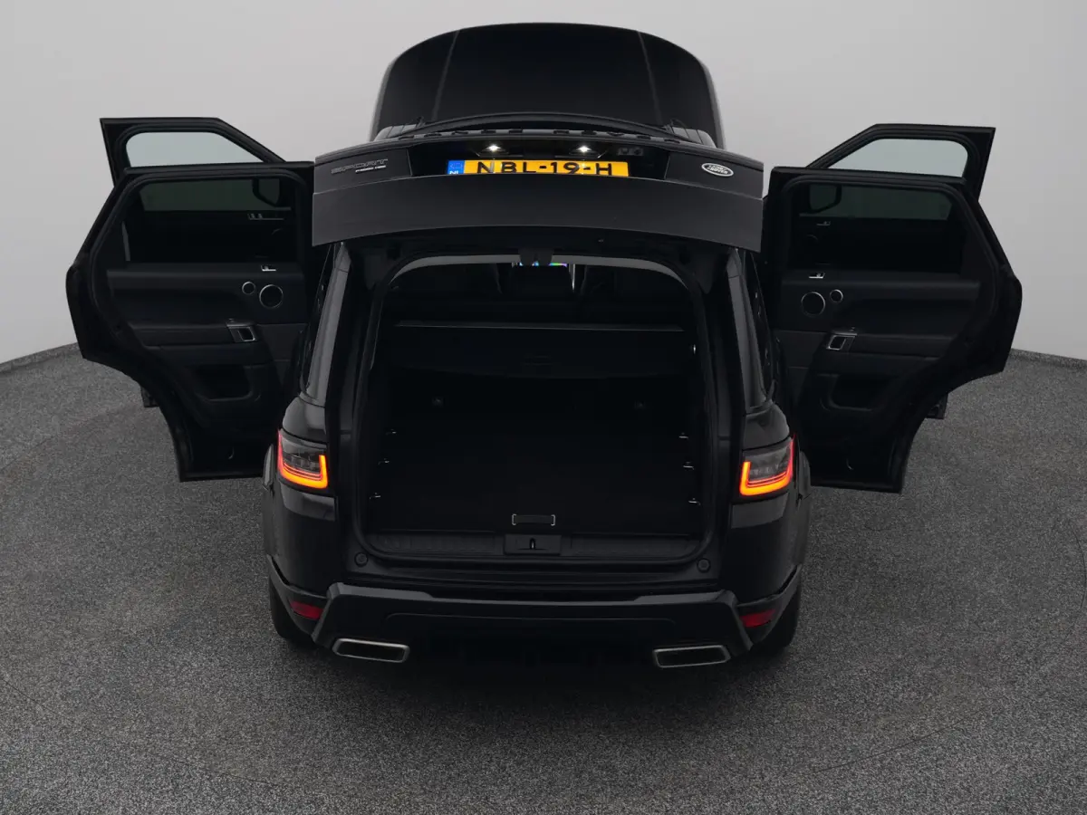 2.0 P400e HSE Dynamic | PANO | LEDER | MERIDIAN | LUCHTVERING | CAMERA