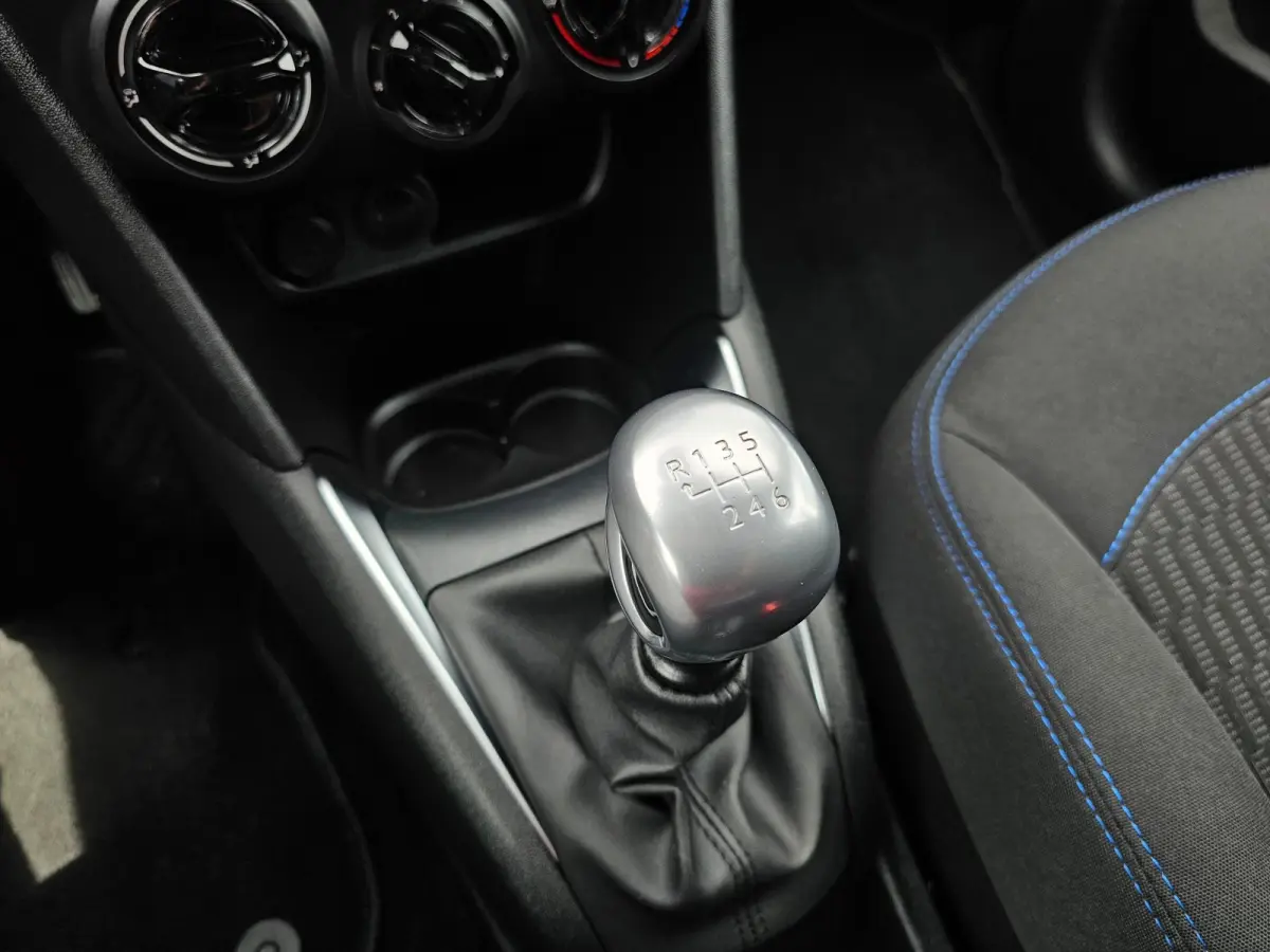 1.2 PureTech 110 Signature Parkeerhulp Achter | Trekhaak | Navigatie | 1e Eigenaar |