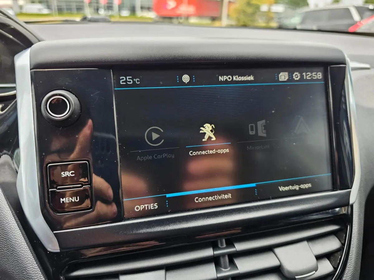 1.2 PureTech 110 Signature Parkeerhulp Achter | Trekhaak | Navigatie | 1e Eigenaar |