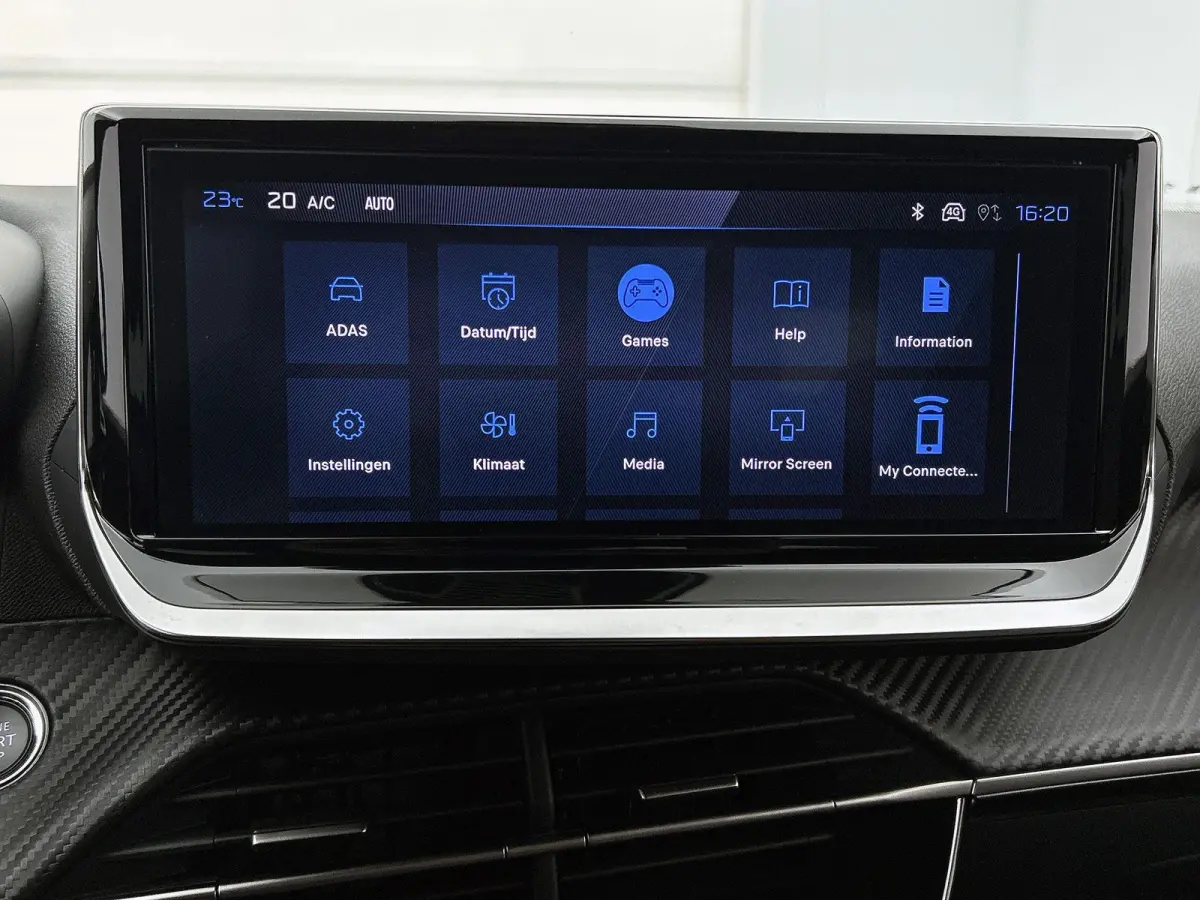 SUV Allure Hybrid 145pk Automaat | Navigatie | 360° Camera | Climate Control | Adaptieve Cruise Control | Parkeersensoren v+a | Keyless | Dodehoeksensor | Draadloze Apple Carplay / Android 