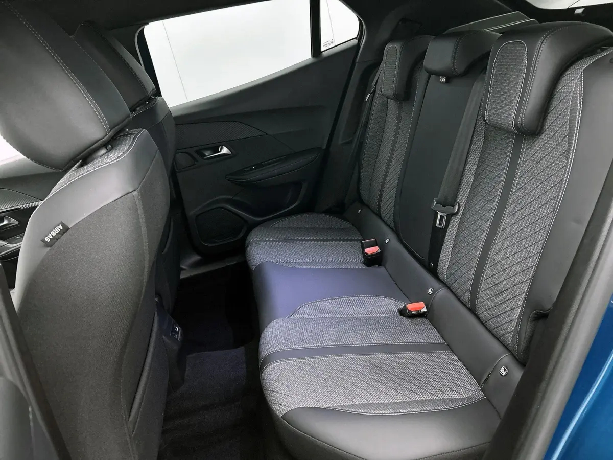 SUV Allure Hybrid 145pk Automaat | Navigatie | 360° Camera | Climate Control | Adaptieve Cruise Control | Parkeersensoren v+a | Keyless | Dodehoeksensor | Draadloze Apple Carplay / Android 