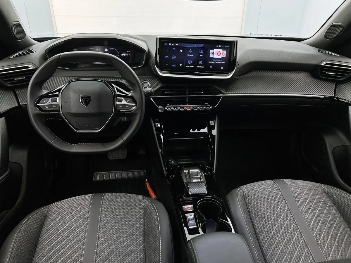 SUV Allure Hybrid 145pk Automaat | Navigatie | 360° Camera | Climate Control | Adaptieve Cruise Control | Parkeersensoren v+a | Keyless | Dodehoeksensor | Draadloze Apple Carplay / Android 