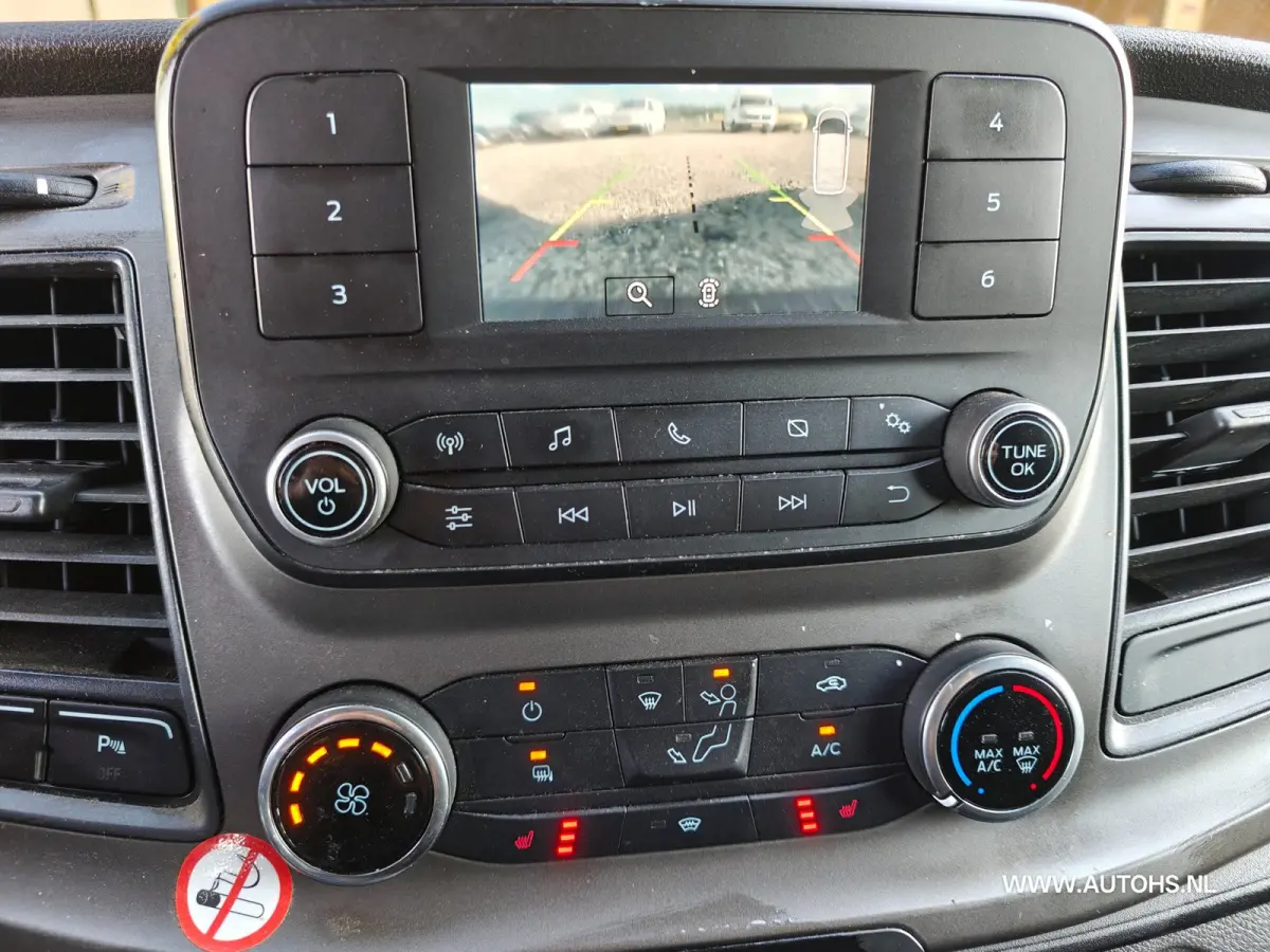 320 2.0 TDCI L2H2 Trend, 1e Eig , Euro 6 , Cruise camera , apk maart 2027 , nette bus , ex overheid.