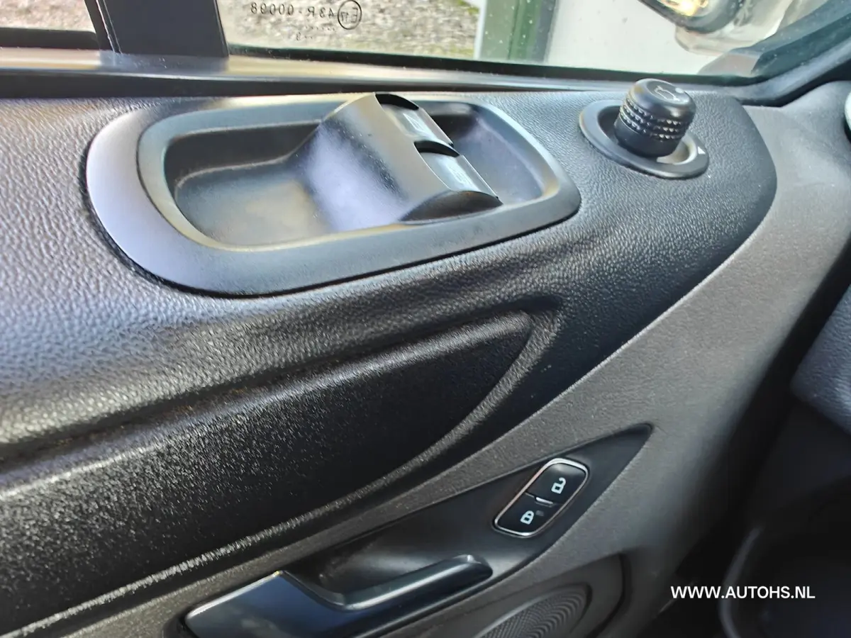 320 2.0 TDCI L2H2 Trend, 1e Eig , Euro 6 , Cruise camera , apk maart 2027 , nette bus , ex overheid.