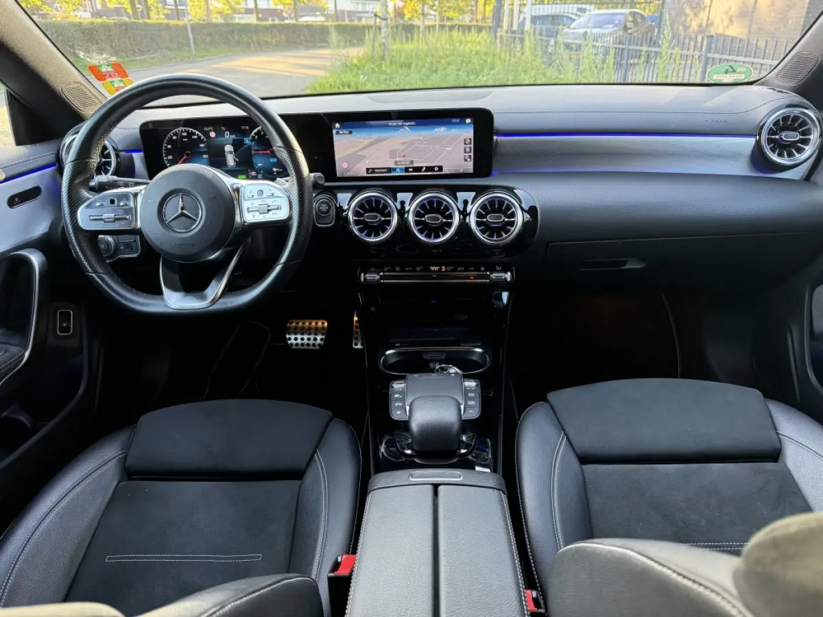 250 e AMG Line I Edition I Night Pakket I Camera I Ambiente I Dealer onderhouden!