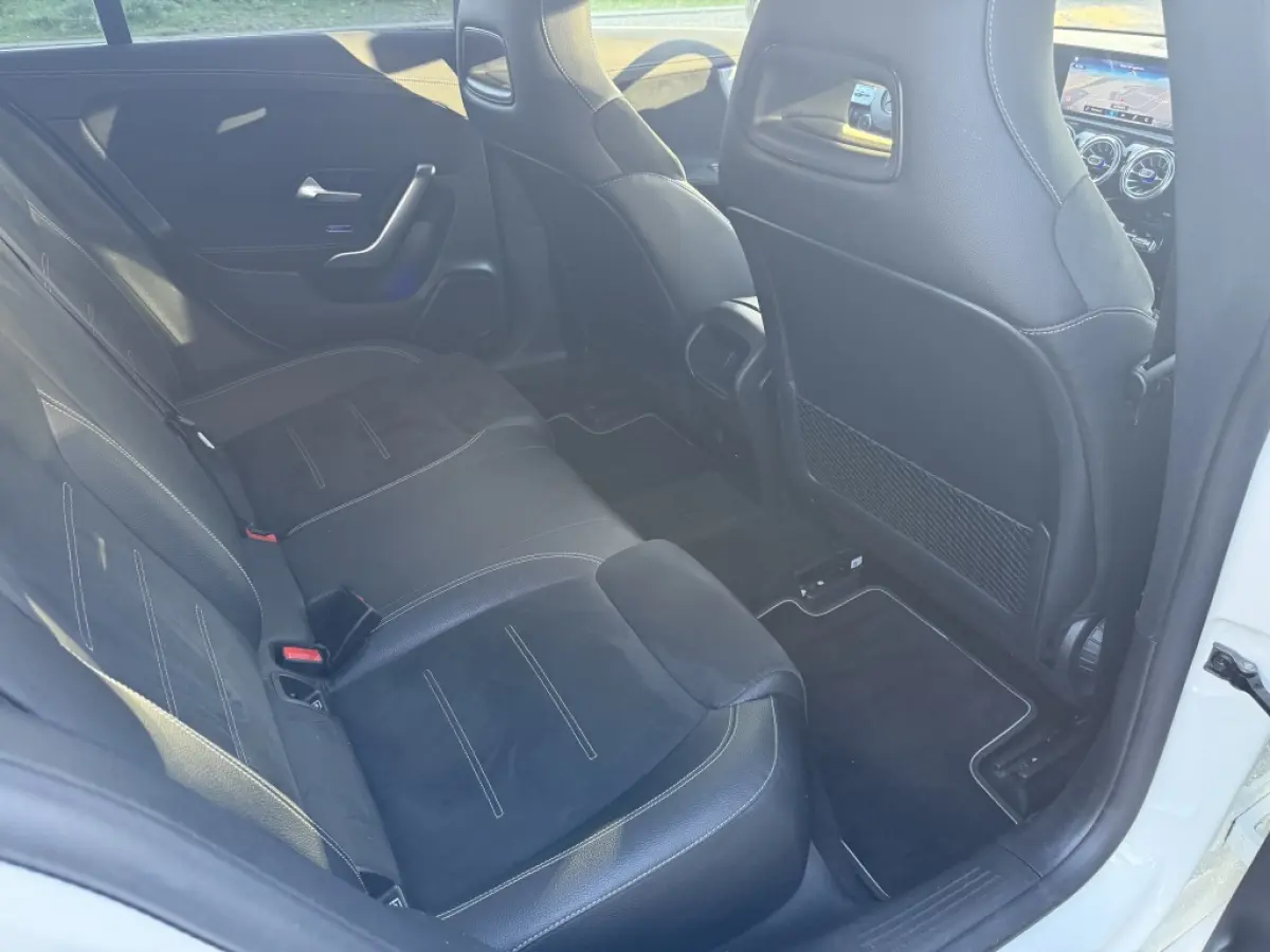250 e AMG Line I Edition I Night Pakket I Camera I Ambiente I Dealer onderhouden!