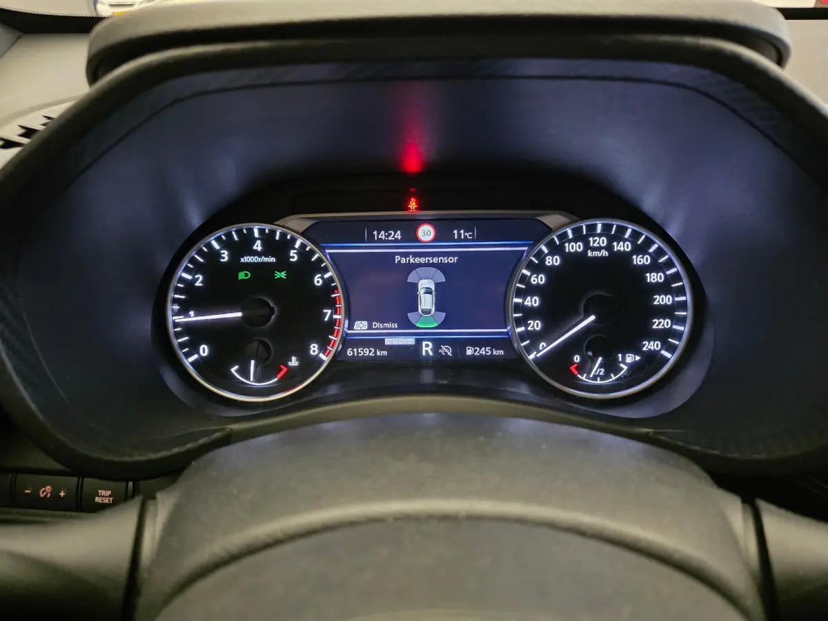 1.0 DIG-T Premiere Edition Stoelverwarming | Camera | Navigatie | 19" Lichtmetaal | Climate Control | Parkeersensoren Rondom | Keyless | Achteruitrijcamera | Afwijkende dakkleur | Airco (aut