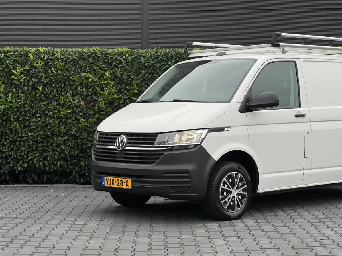 2.0 TDI L1H1 26 Economy Business, EURO 6, NL AUTO, NAP LOGISCH, 3-PERSOONS, NAVIGATIE, AIRCO, CRUISE CONTROL, IMPERIAAL, ELEKTRISCHE RAMEN