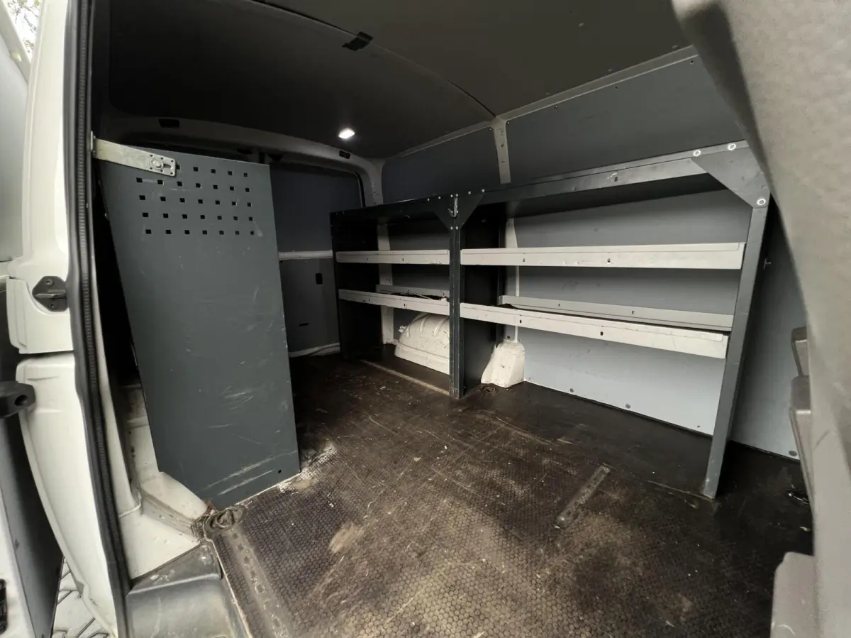 2.0 TDI L1H1 26 Economy Business, EURO 6, NL AUTO, NAP LOGISCH, 3-PERSOONS, NAVIGATIE, AIRCO, CRUISE CONTROL, IMPERIAAL, ELEKTRISCHE RAMEN