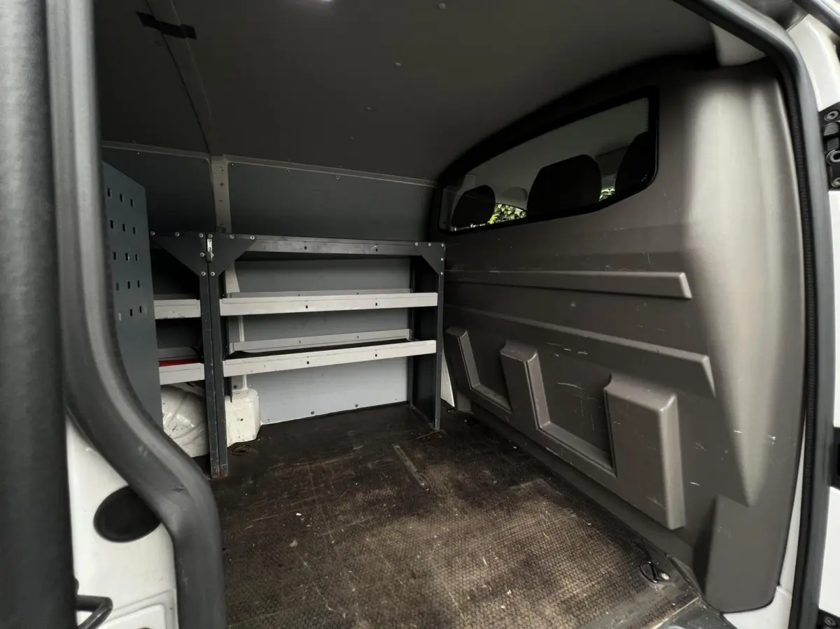 2.0 TDI L1H1 26 Economy Business, EURO 6, NL AUTO, NAP LOGISCH, 3-PERSOONS, NAVIGATIE, AIRCO, CRUISE CONTROL, IMPERIAAL, ELEKTRISCHE RAMEN