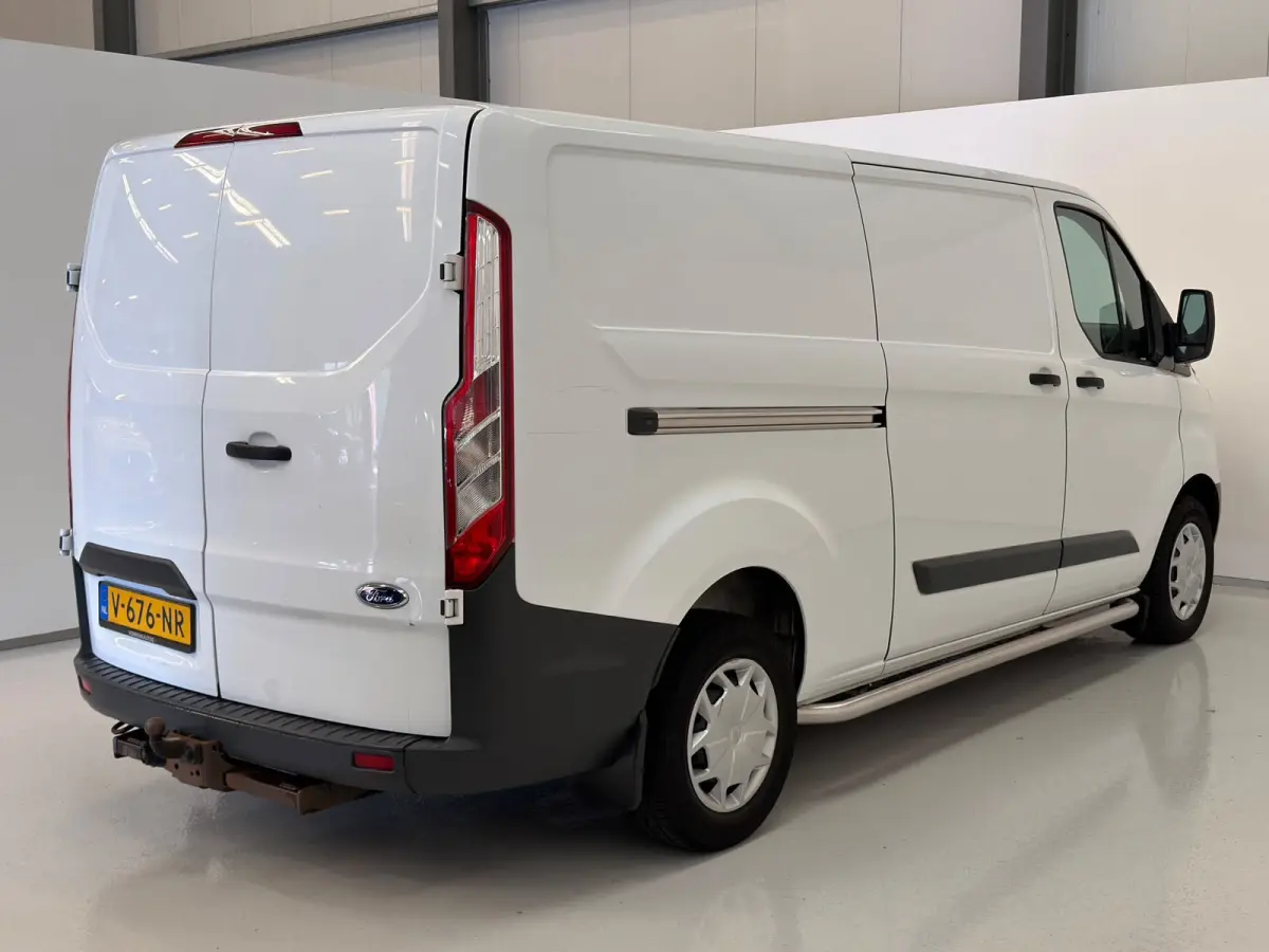 290 2.0 TDCI L2H1 Economy Edition / Trekhaak / 3-zits / BTW