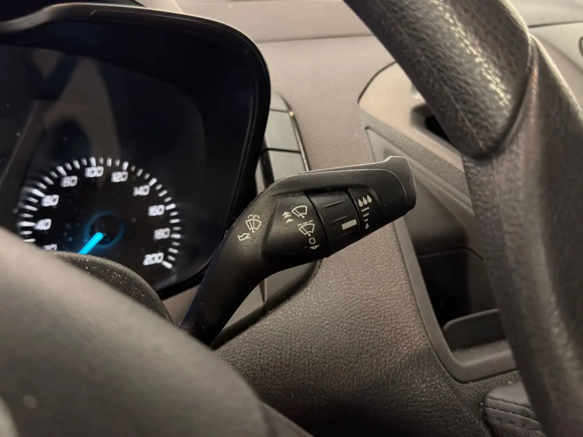 290 2.0 TDCI L2H1 Economy Edition / Trekhaak / 3-zits / BTW