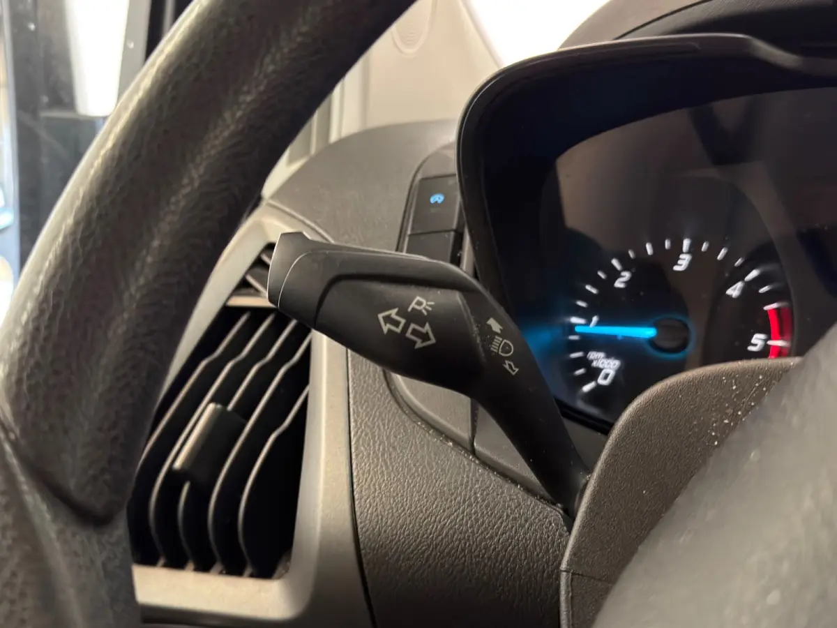 290 2.0 TDCI L2H1 Economy Edition / Trekhaak / 3-zits / BTW
