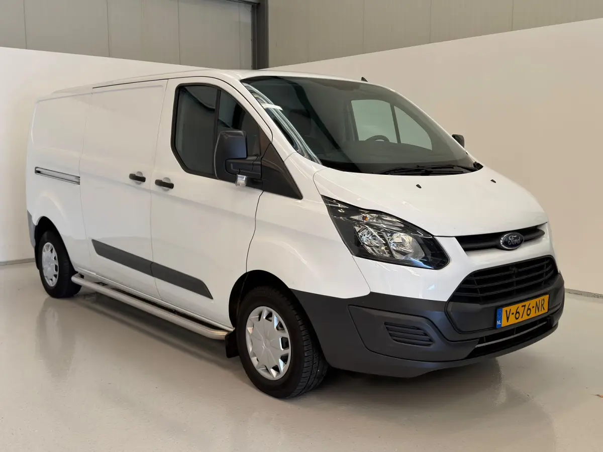 290 2.0 TDCI L2H1 Economy Edition / Trekhaak / 3-zits / BTW
