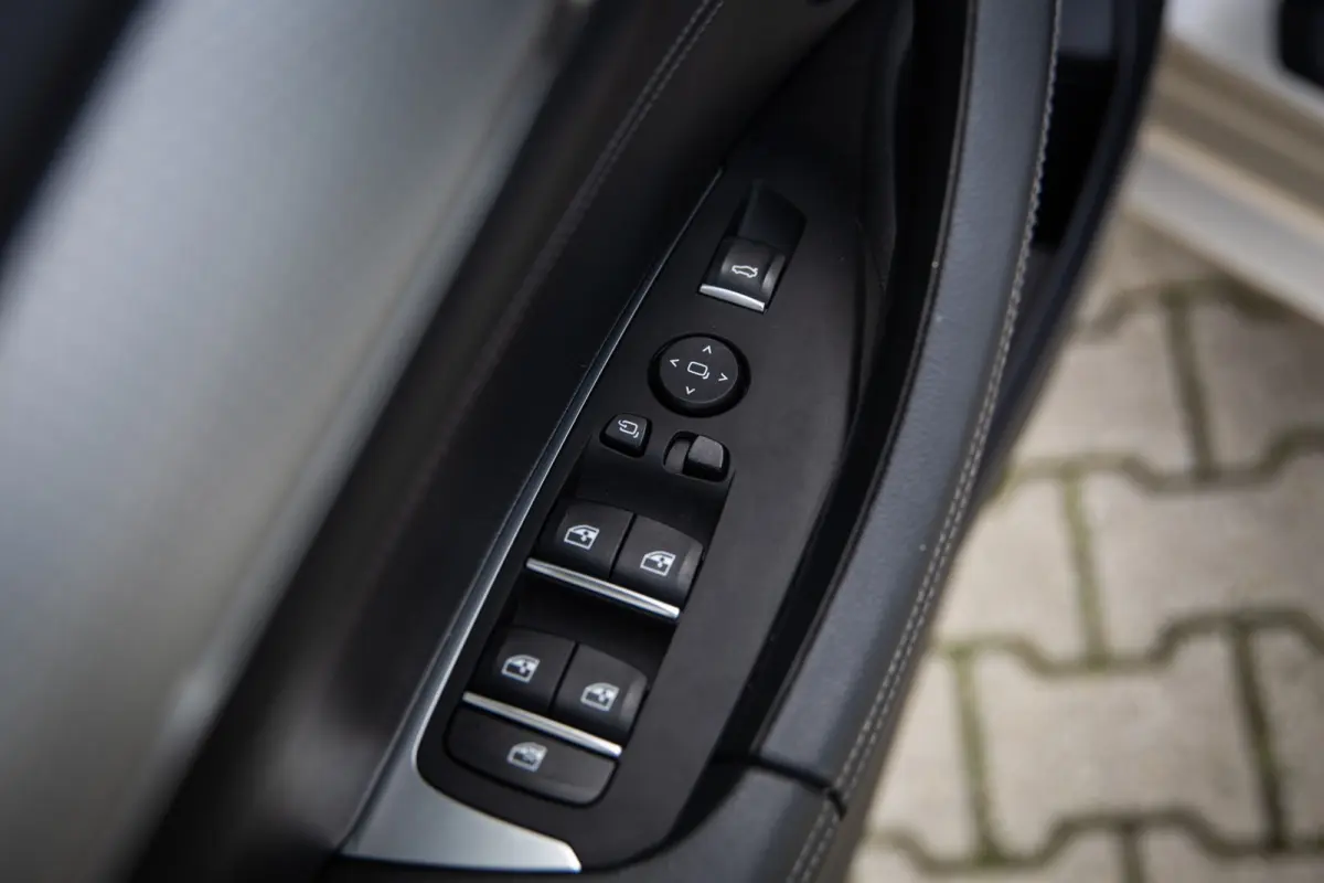 xDrive20i High Executive M-Sport , Head-up Display, Leder, Memory, 360-camera