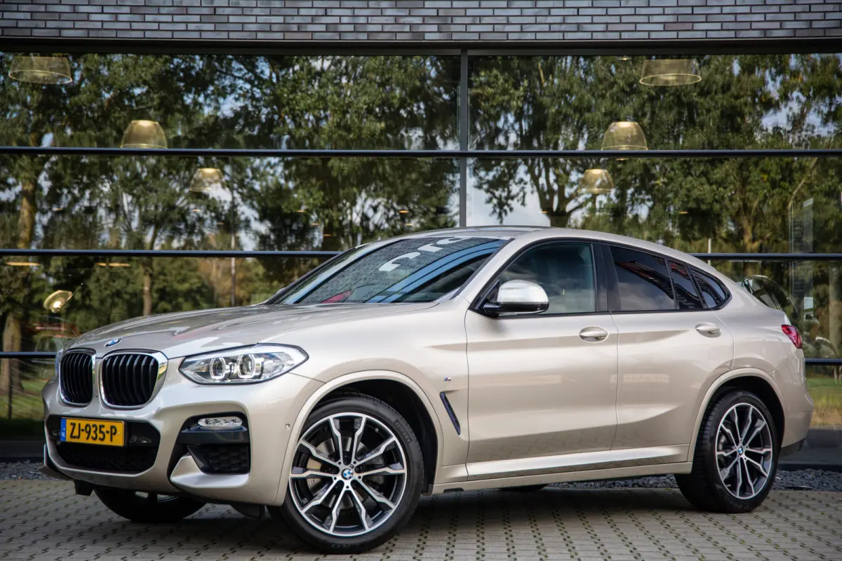 xDrive20i High Executive M-Sport , Head-up Display, Leder, Memory, 360-camera
