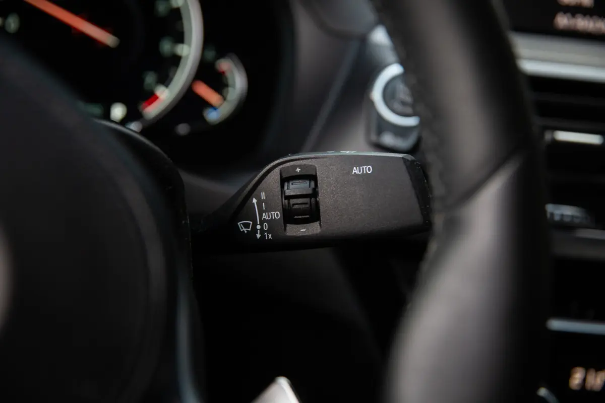 xDrive20i High Executive M-Sport , Head-up Display, Leder, Memory, 360-camera
