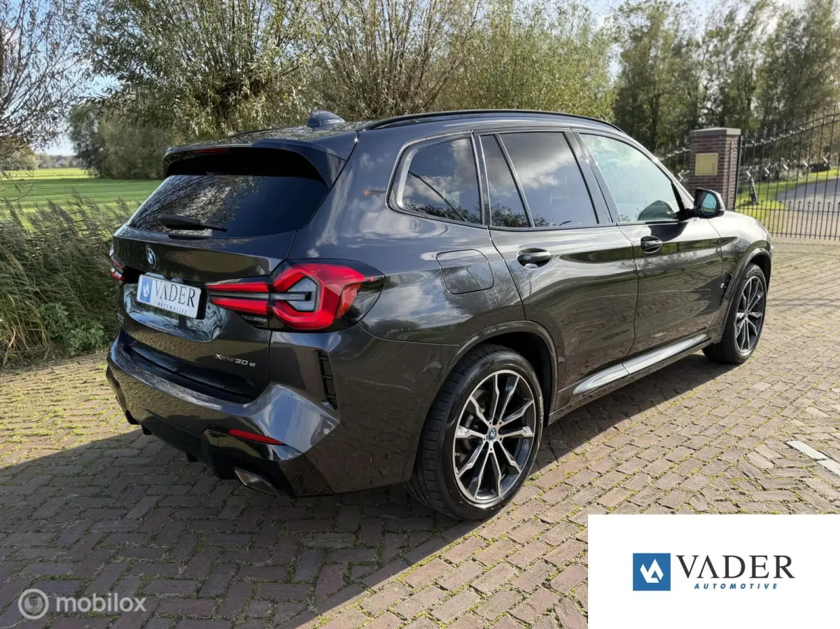 xDrive30e M Sportpakket Panoramadak Trekhaak ACC LED