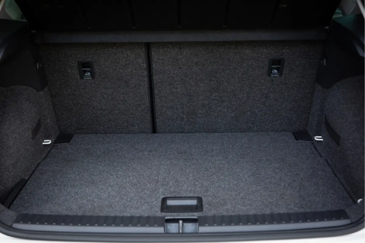 1.0 TSI Style Business Intense , Apple Carplay, Cruise control, Achteruitrijcamera,