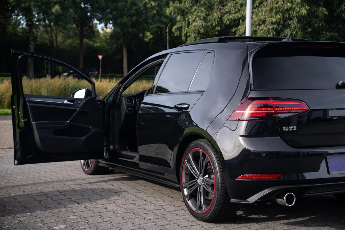 2.0 TSI GTI 7.5 Performance DSG|Panoramadak|Dynaudio|CarPlay|Virtual|Discover Pro|ACC|LiefhebbersAuto|Volledig Onderhouden