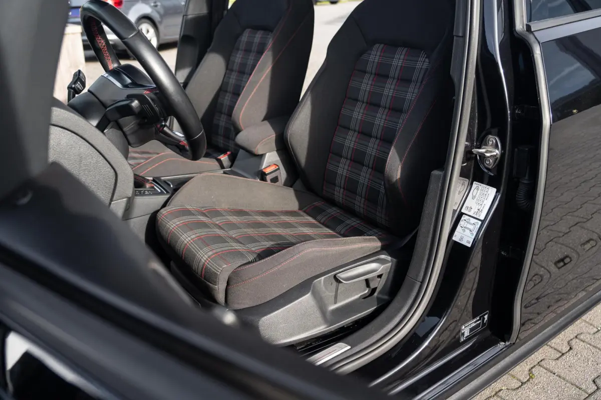 2.0 TSI GTI 7.5 Performance DSG|Panoramadak|Dynaudio|CarPlay|Virtual|Discover Pro|ACC|LiefhebbersAuto|Volledig Onderhouden