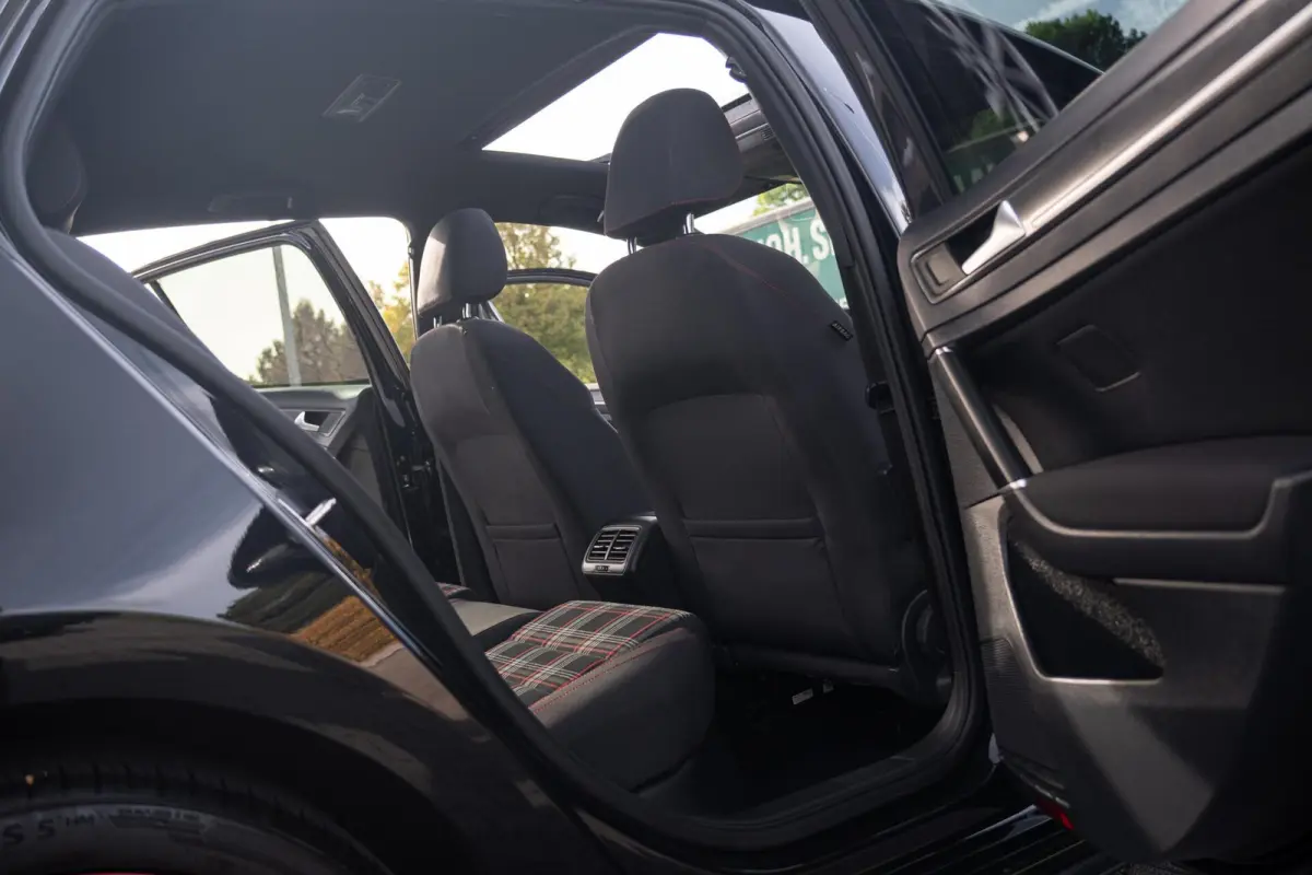 2.0 TSI GTI 7.5 Performance DSG|Panoramadak|Dynaudio|CarPlay|Virtual|Discover Pro|ACC|LiefhebbersAuto|Volledig Onderhouden
