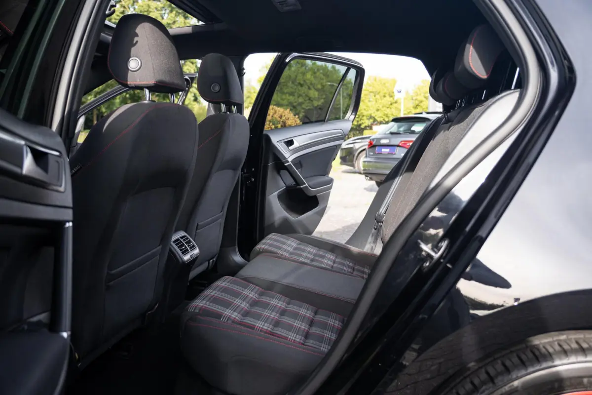 2.0 TSI GTI 7.5 Performance DSG|Panoramadak|Dynaudio|CarPlay|Virtual|Discover Pro|ACC|LiefhebbersAuto|Volledig Onderhouden