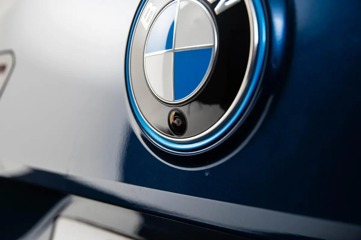 xDrive40 Excellence 77 kWh Trekhaak - Panoramadak - Driving Assistant Professional - Harman Kardon - Getinte Ruiten - Clear&Bold' kristalelementen - Warmte Comfortpakket voor en achter -