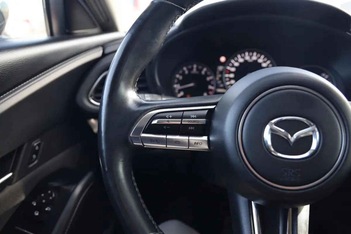 2.0 e-SkyActiv-X M Hybrid Comfort|Automaat!|Stoel/Stuurverwarming|Head-up display|Navi|Camera|