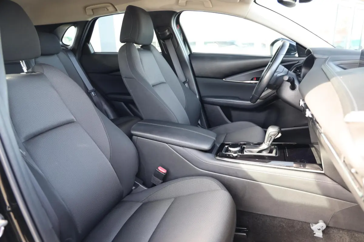 2.0 e-SkyActiv-X M Hybrid Comfort|Automaat!|Stoel/Stuurverwarming|Head-up display|Navi|Camera|
