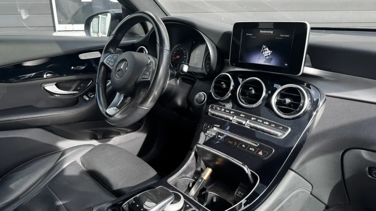 250 4MATIC Business Solution | Glazen Schuifdak Black line | electr Trekhaak | Leer