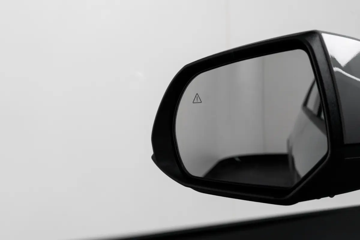 Standard Range Pure Edition 63 kWh / Warmtepomp / 63 kWh accupakket / Volledig elektrisch / Automaat / Adaptieve cruise control / Achteruitrijcamera / Parkeersensoren / Navigatiesysteem / Ap