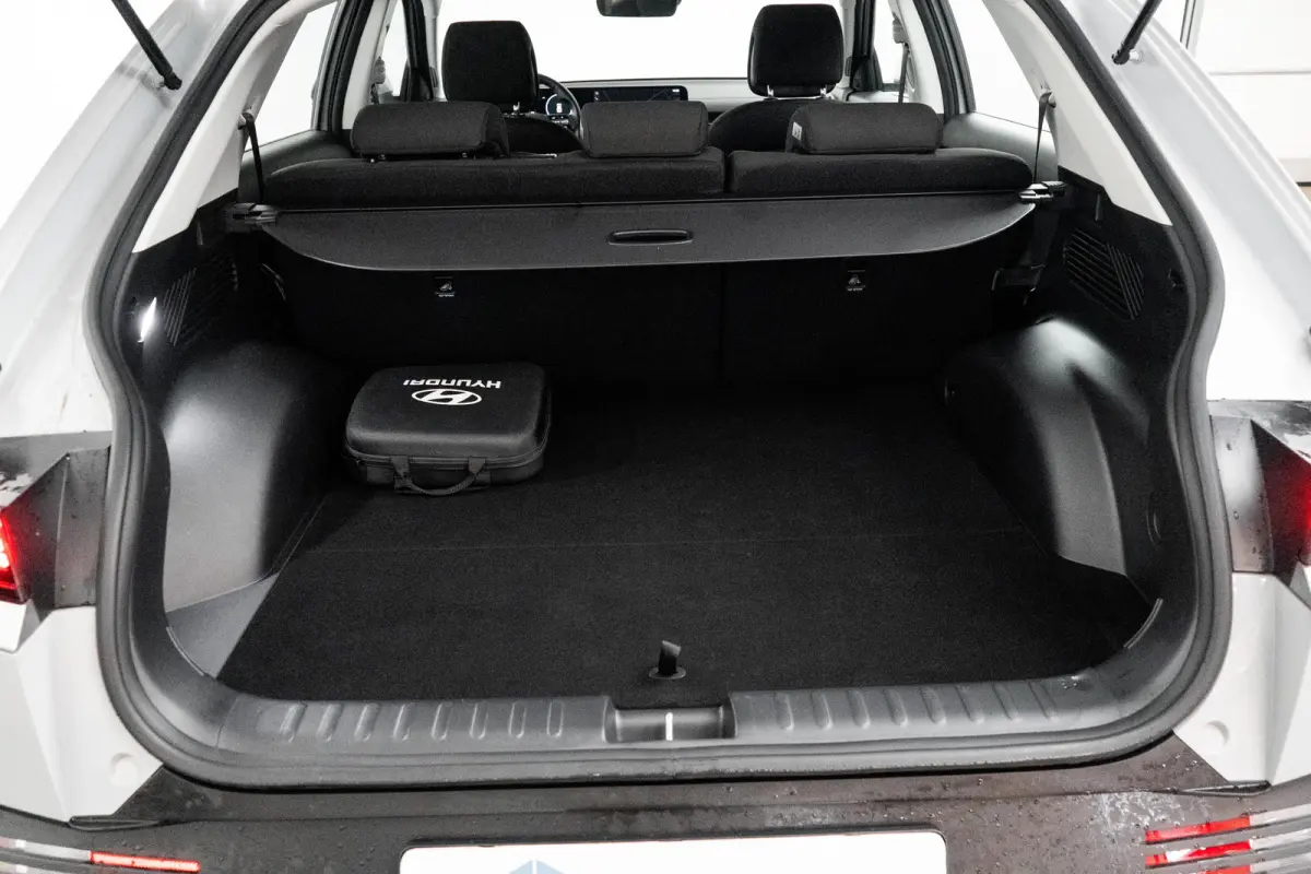 Standard Range Pure Edition 63 kWh / Warmtepomp / 63 kWh accupakket / Volledig elektrisch / Automaat / Adaptieve cruise control / Achteruitrijcamera / Parkeersensoren / Navigatiesysteem / Ap