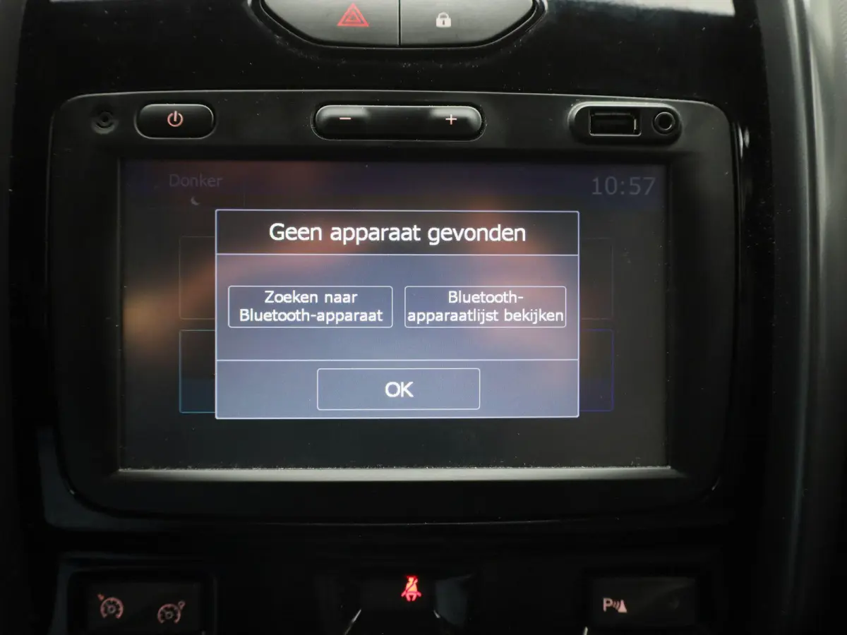 1.2 TCe 4x2 Blackshadow | Lederen Bekleding | Cruise Control | Achteruitrijcamera | Navigatie | Lichtmetalen Velgen |