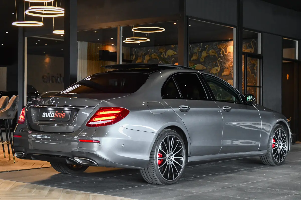 300 e AMG Night Ed, Luchtvering, Memory, Burmester, HUD, 360, Keyless, ACC!