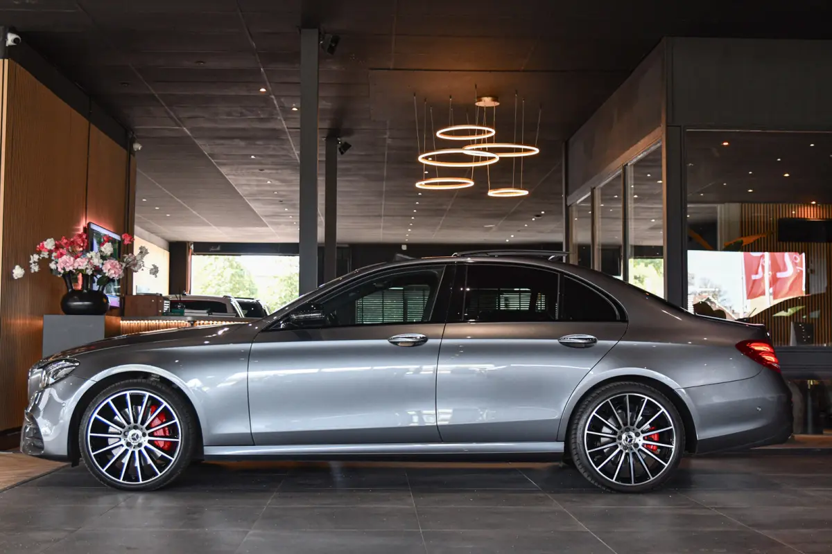 300 e AMG Night Ed, Luchtvering, Memory, Burmester, HUD, 360, Keyless, ACC!