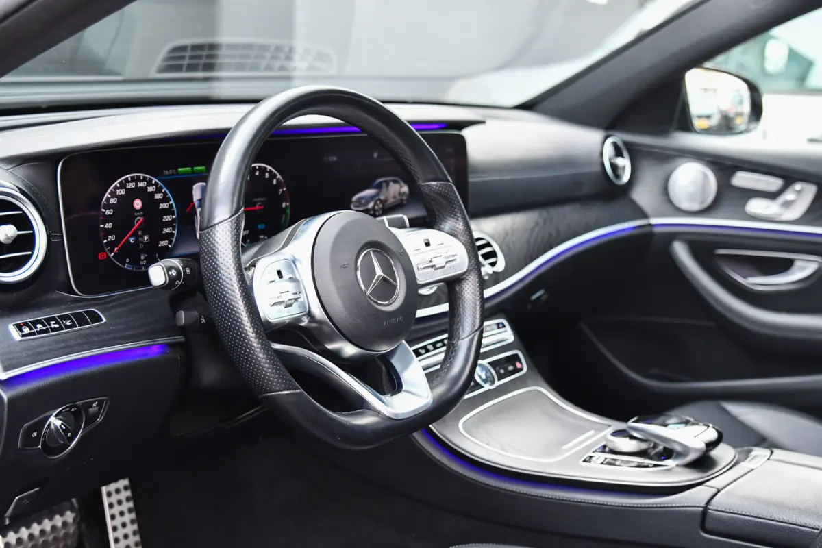 300 e AMG Night Ed, Luchtvering, Memory, Burmester, HUD, 360, Keyless, ACC!