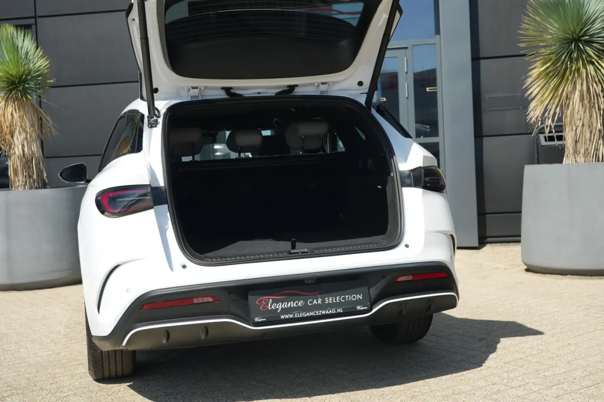 1.5 DM-i PHEV Comfort Lite | 212PK | Pano | HUD | 360° Camera | 18" | Keyless | Stoelventilatie | BYD SEAL 6 Touring 1.5 DM-i PHEV Comfort Lite 212 PK Plug-in Hybrid met 1.5 viercilinder, p