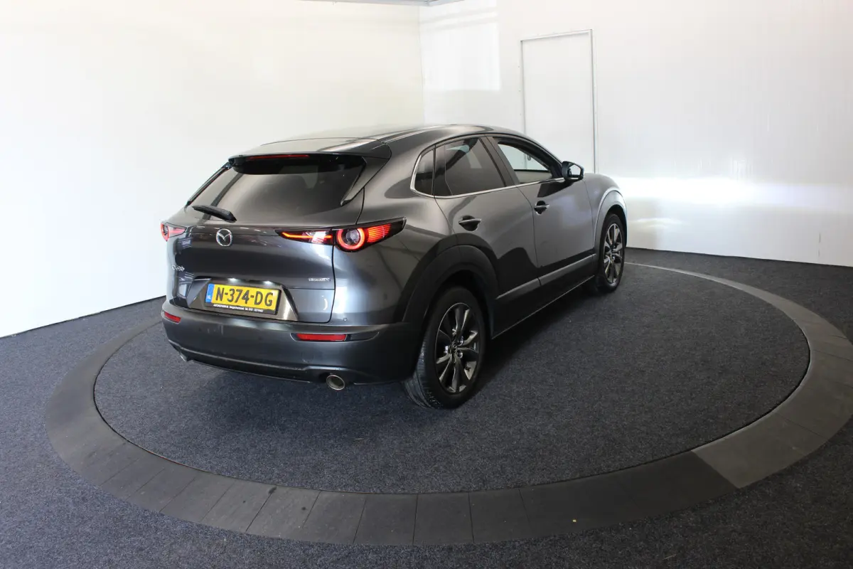 2.0 e-SkyActiv-X M Hybrid Luxury El aKlep+Stoel Bose Headup Vol leder Dodh