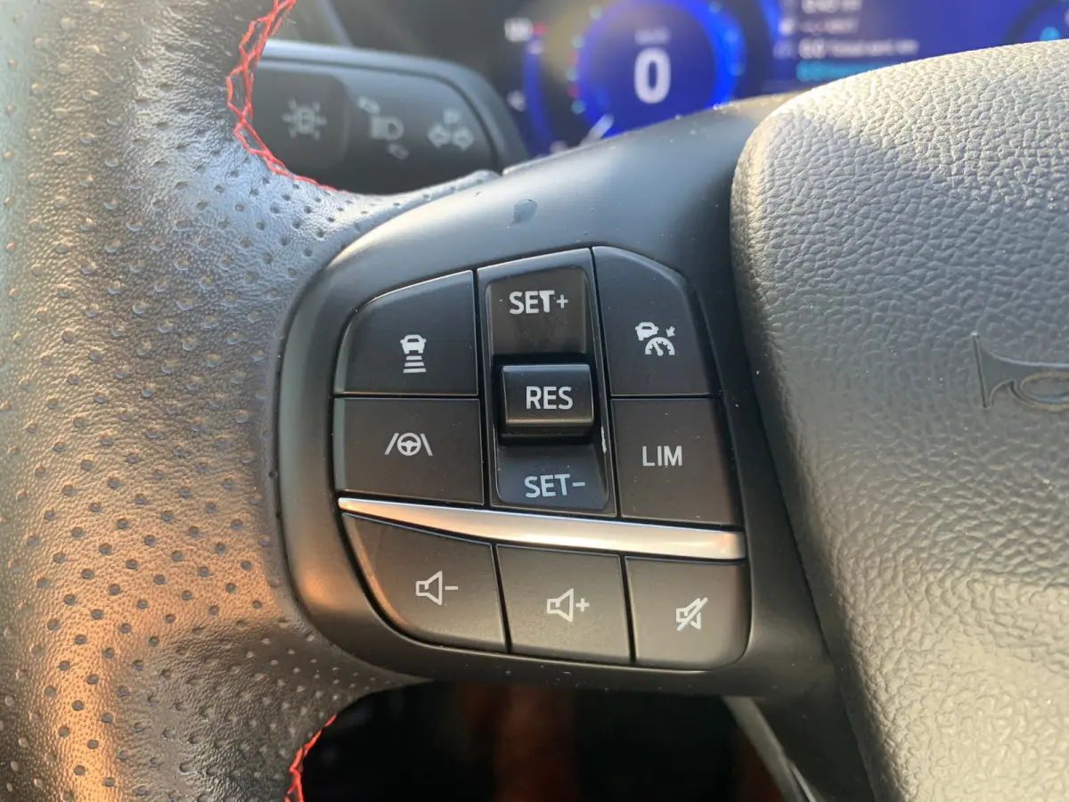2.5 PHEV ST-Line X 225pk | Adaptive Cruise | Head-Up Display | Dodehoek Detectie | B&O Audio | 360 Camera