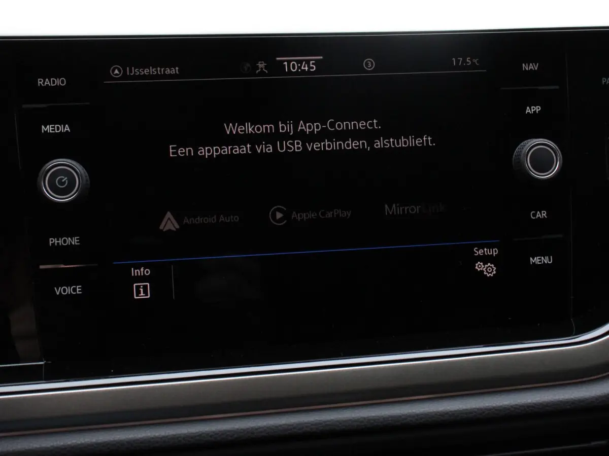 1.0 TSI Move Navigatie Android Auto / Apple Carplay Climate Control Lichtmetalen Velgen Digitale Cockpit