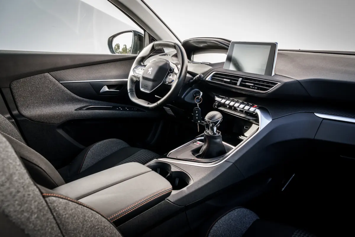 1.2 PureTech Executive | Trekhaak | 3D-I-Cockpit | Cruise Control | Carplay | Camera