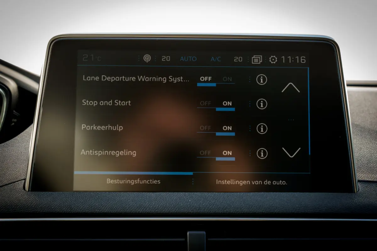 1.2 PureTech Executive | Trekhaak | 3D-I-Cockpit | Cruise Control | Carplay | Camera