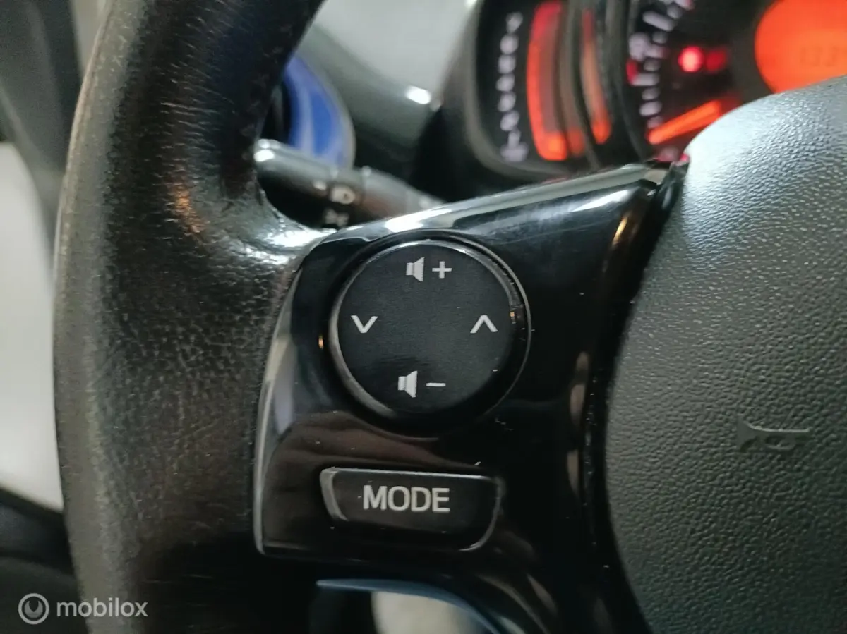 1.0 e-VTi Allure 2021 CARPLAY AIRCO ELEK RAMEN VELGEN NW APK 5 DEURS