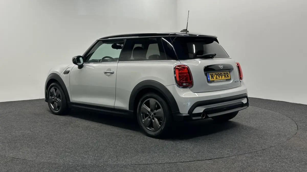 1.5 Cooper Business Edition|Carplay|Navi|Airco|Cruise|NAP|
