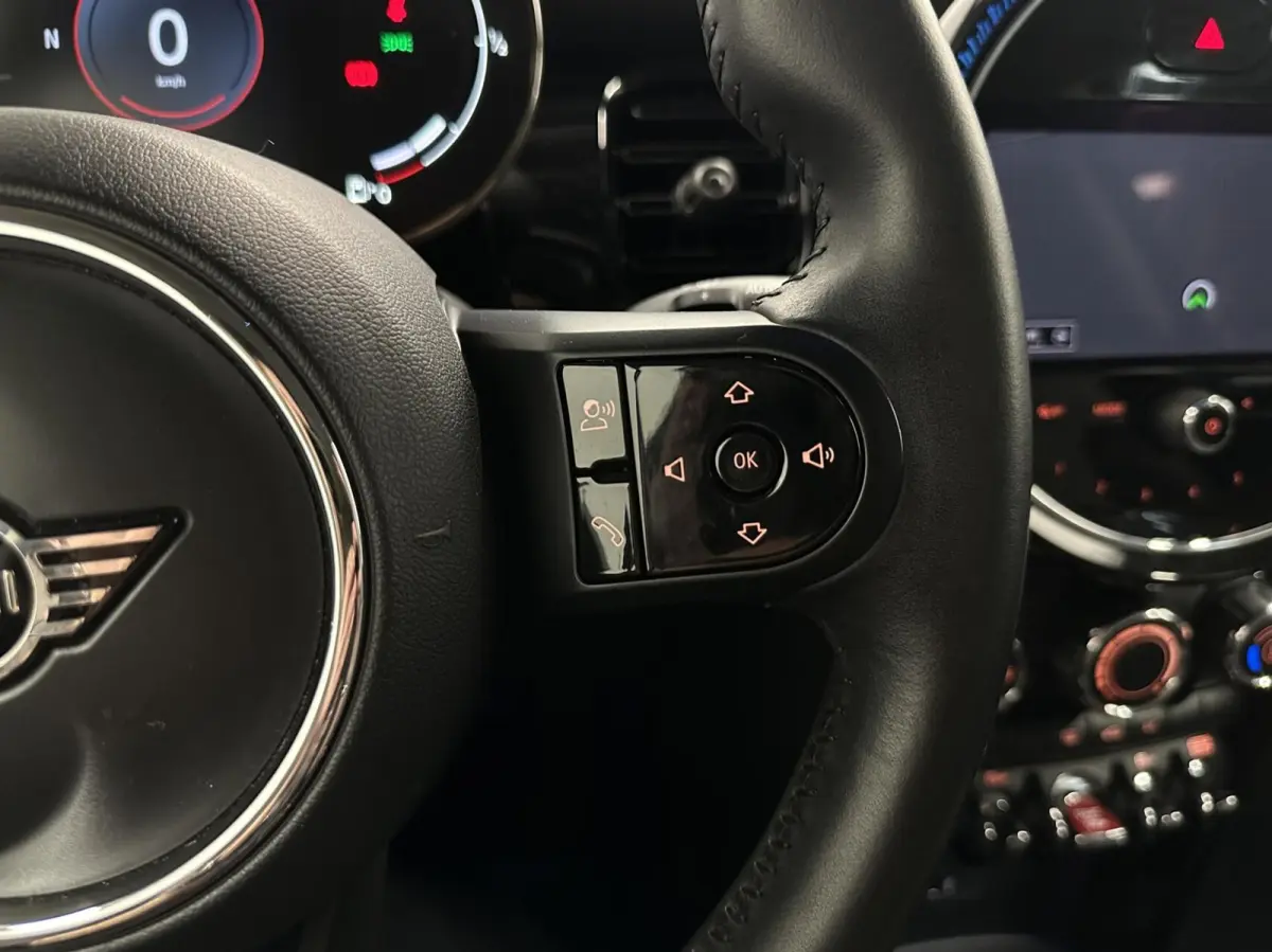 1.5 Cooper Business Edition|Carplay|Navi|Airco|Cruise|NAP|