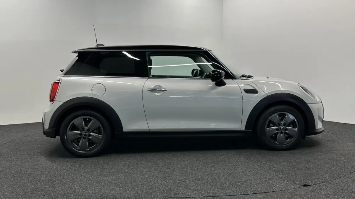 1.5 Cooper Business Edition|Carplay|Navi|Airco|Cruise|NAP|